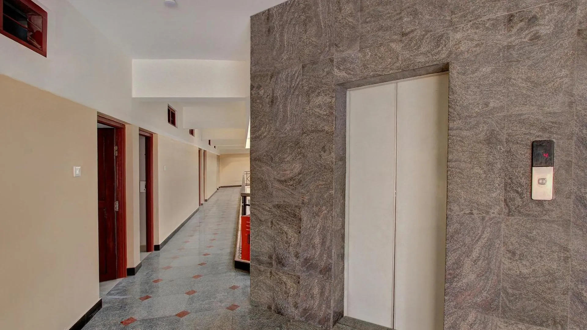 Hotel O Century Park Kasaragod
