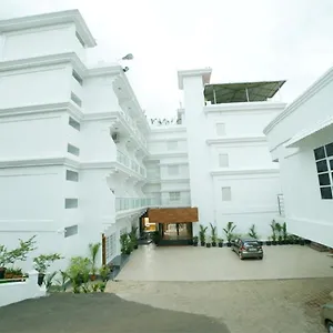 4* Hotel Surya